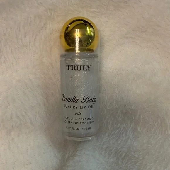 TRULY Vanilla Baby Lip Oil with Gold Cap - Picture 1 of 4